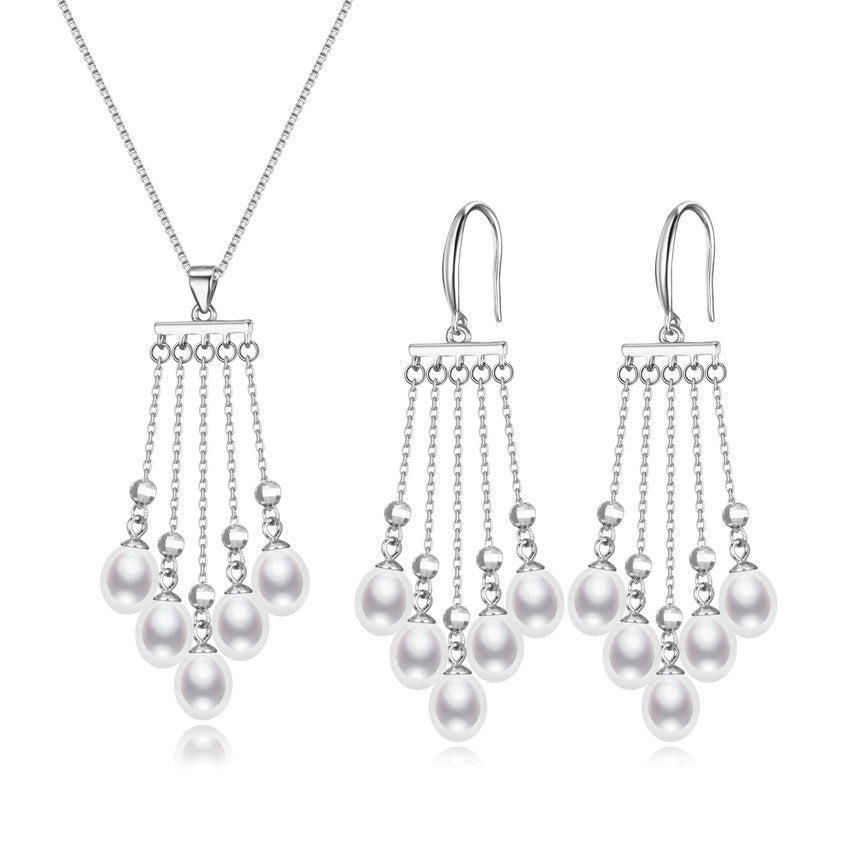Raining Days Pearl Earrings & Necklace Set