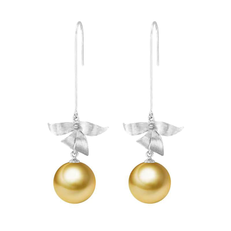 G18k Floral Design Edison Pearl Earrings