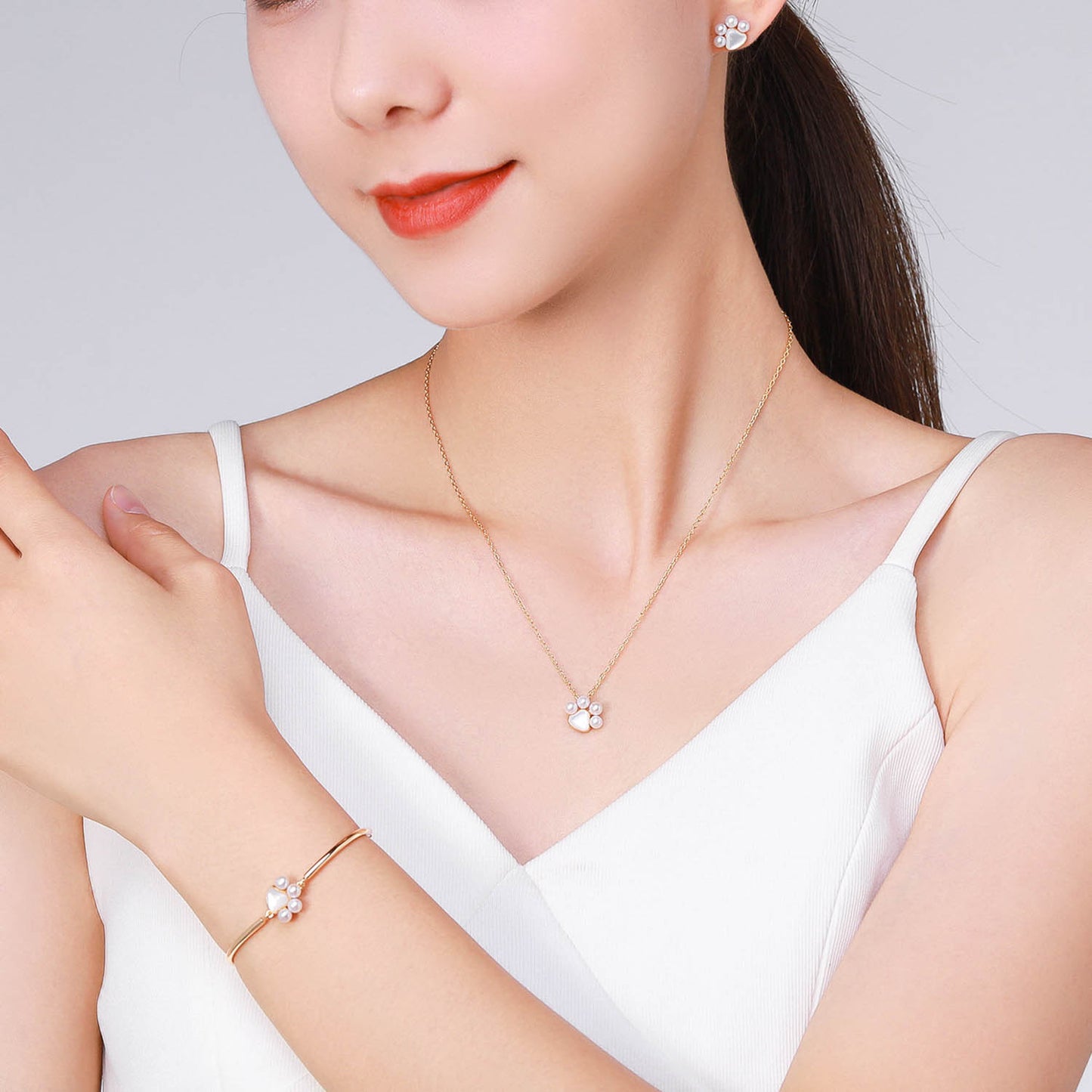 G14K Little Paw Freshwater Pearl Bracelet