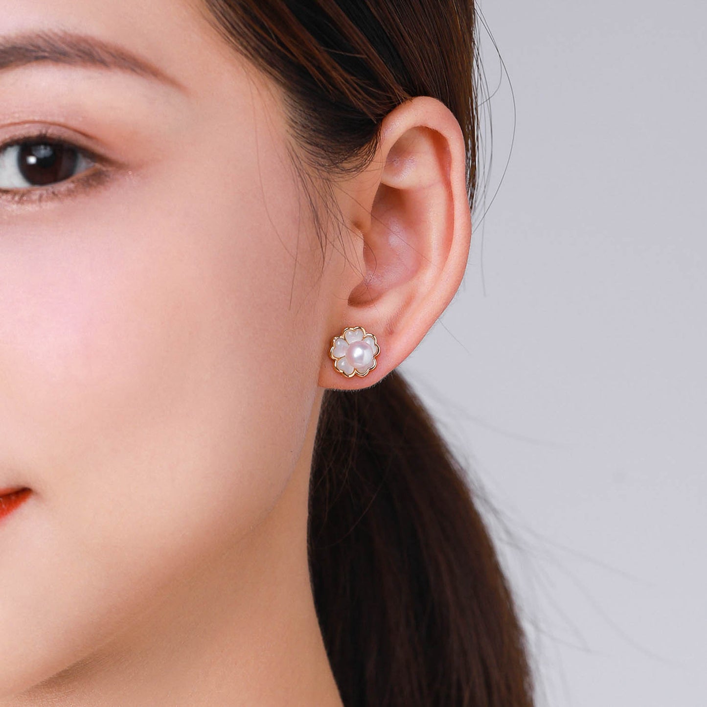 Innocence Pearl Earrings