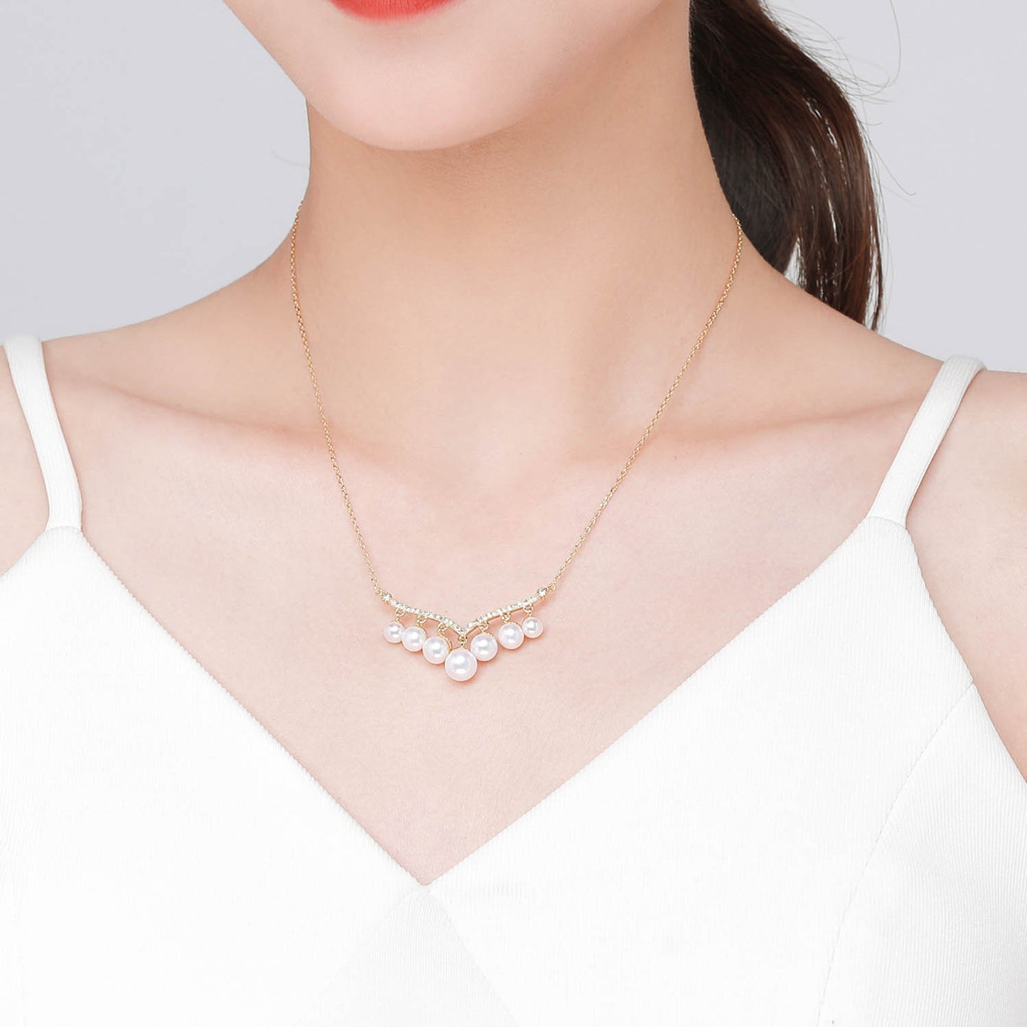 Sweetheart Chandelier Pearl Necklace