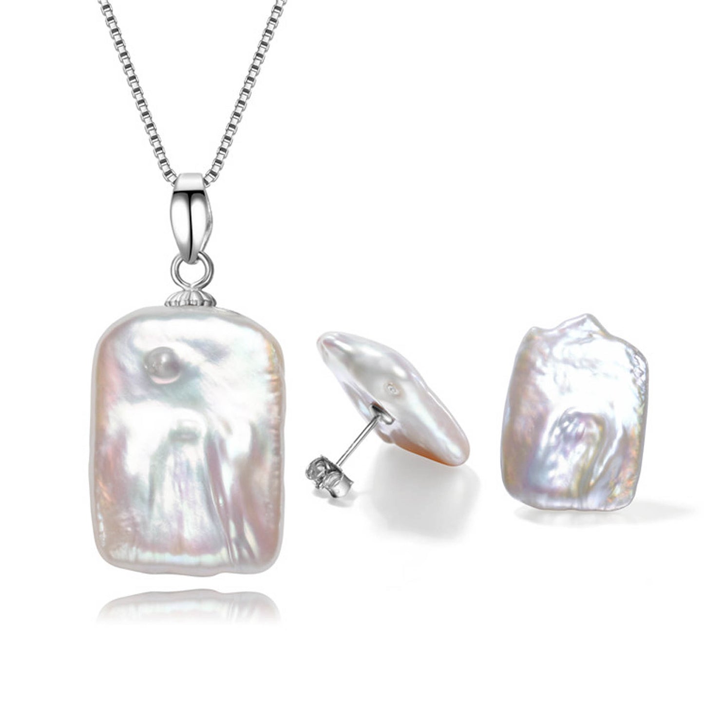 Trendsetting Pearl Earrings & Necklace Gift Set