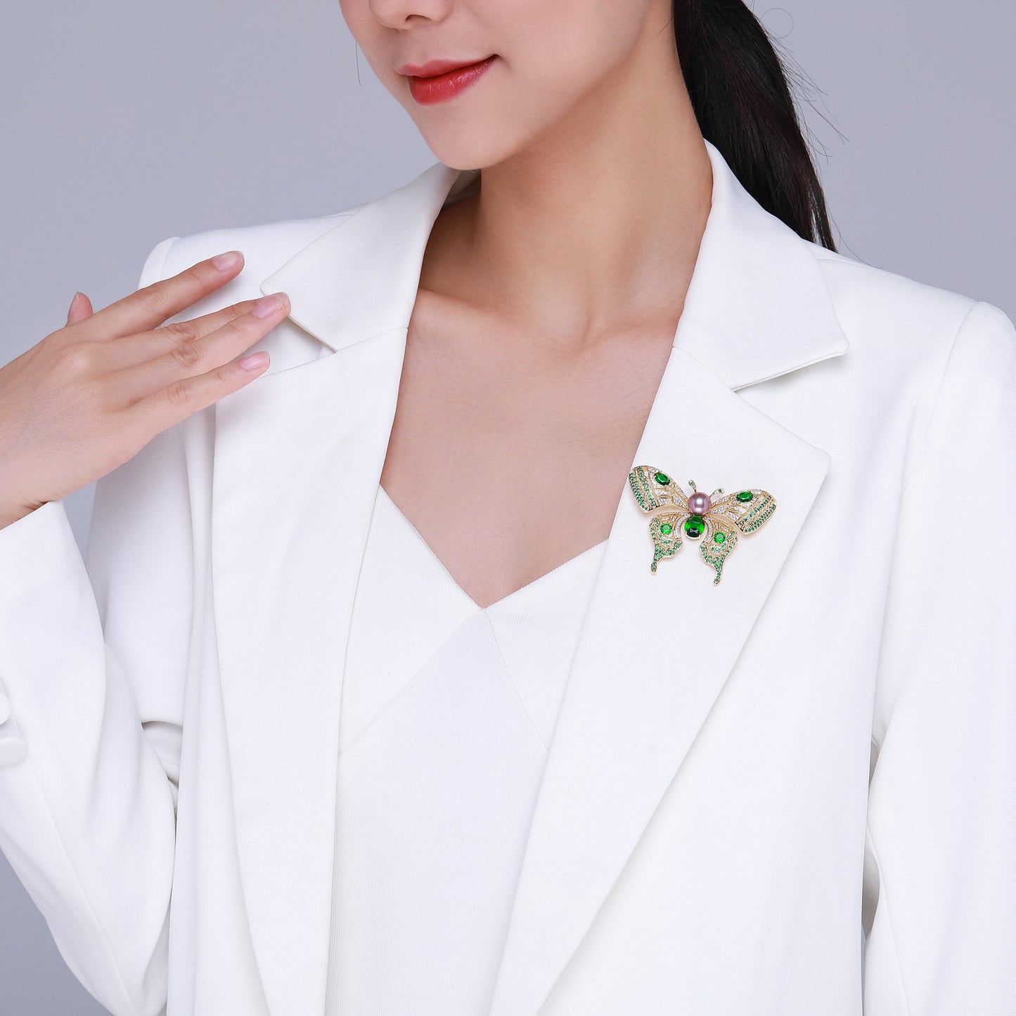 Green Butterfly Edison Pearl Brooch