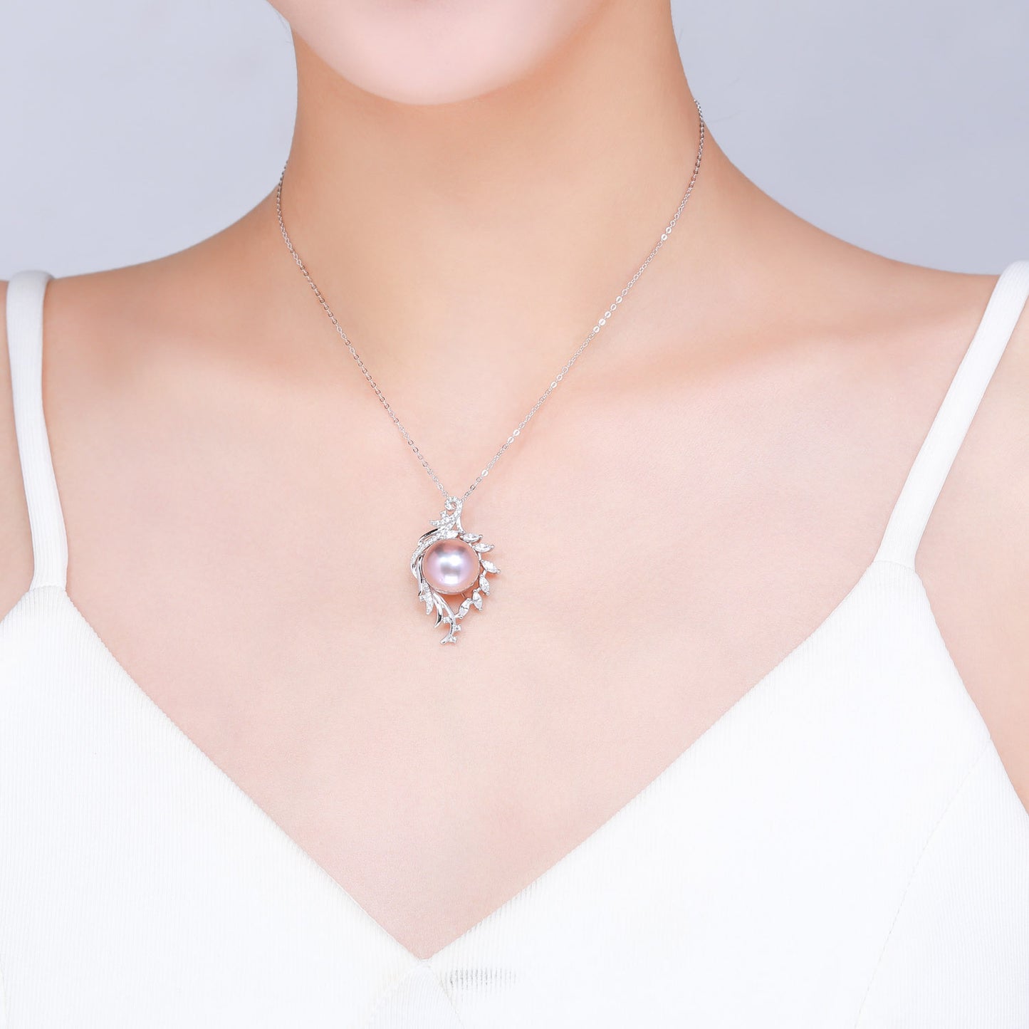 Hazel Edison Pearl Necklace