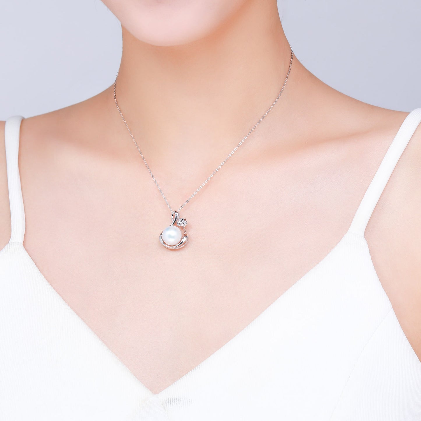 Delilah Edison Pearl Necklace