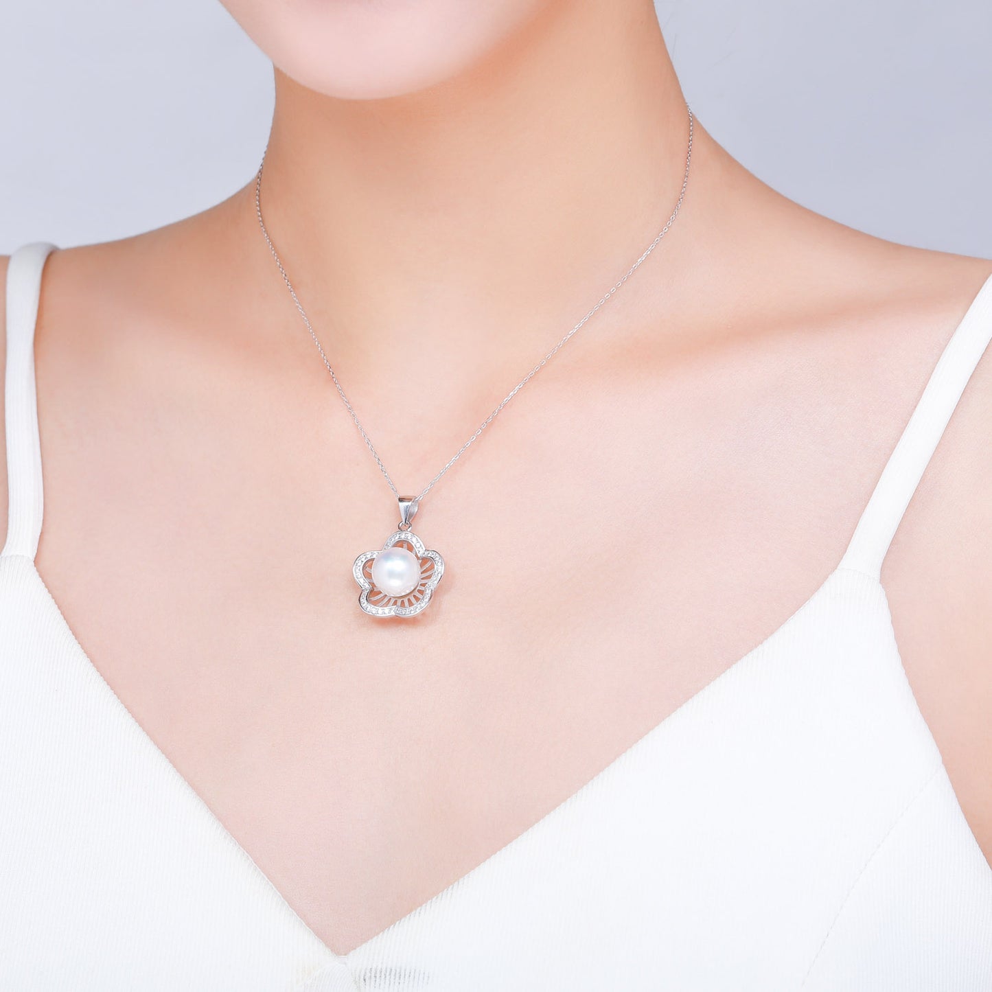 Ellie Edison Pearl Necklace