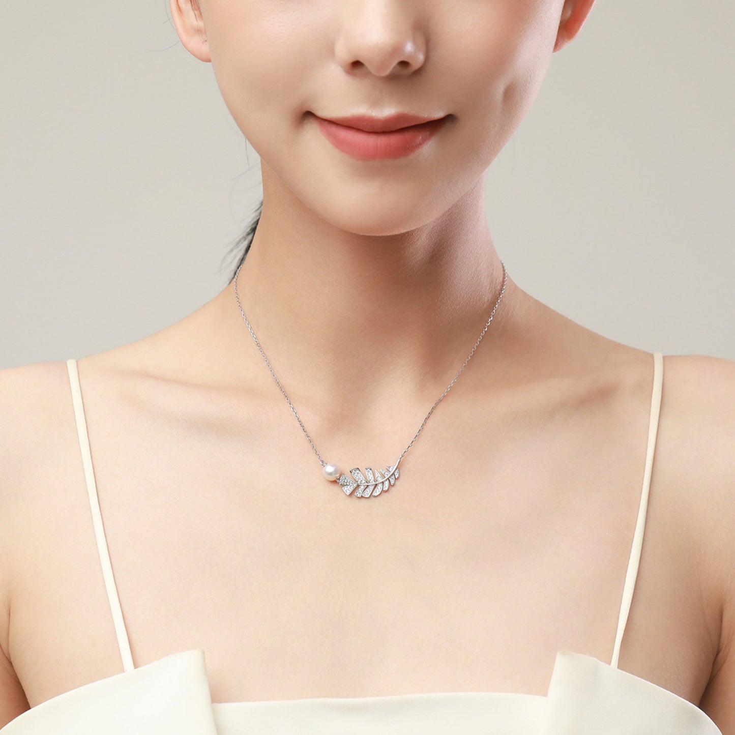 Tropical Edison Pearl Necklace