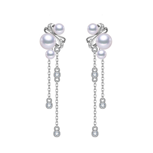 Glamourous Dangling Pearl Earrings