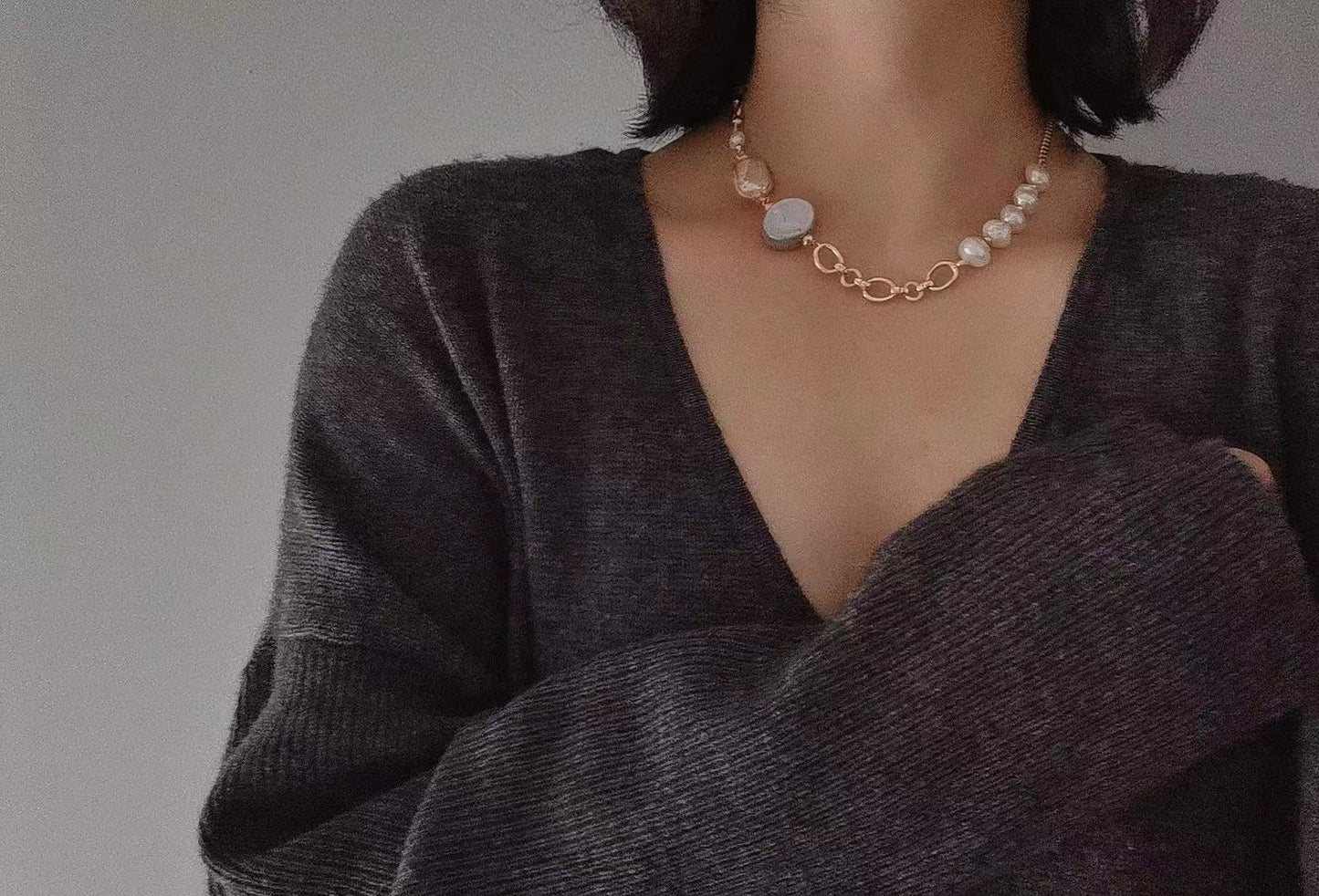 Beautiful Ceramic Stone & Cultured Baroque Pearl Necklace
