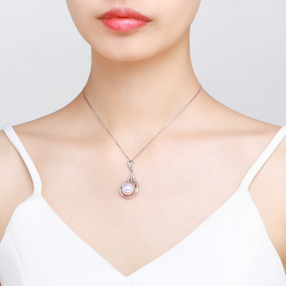 Her Song Classic Pearl Necklace - Timeless Pearl