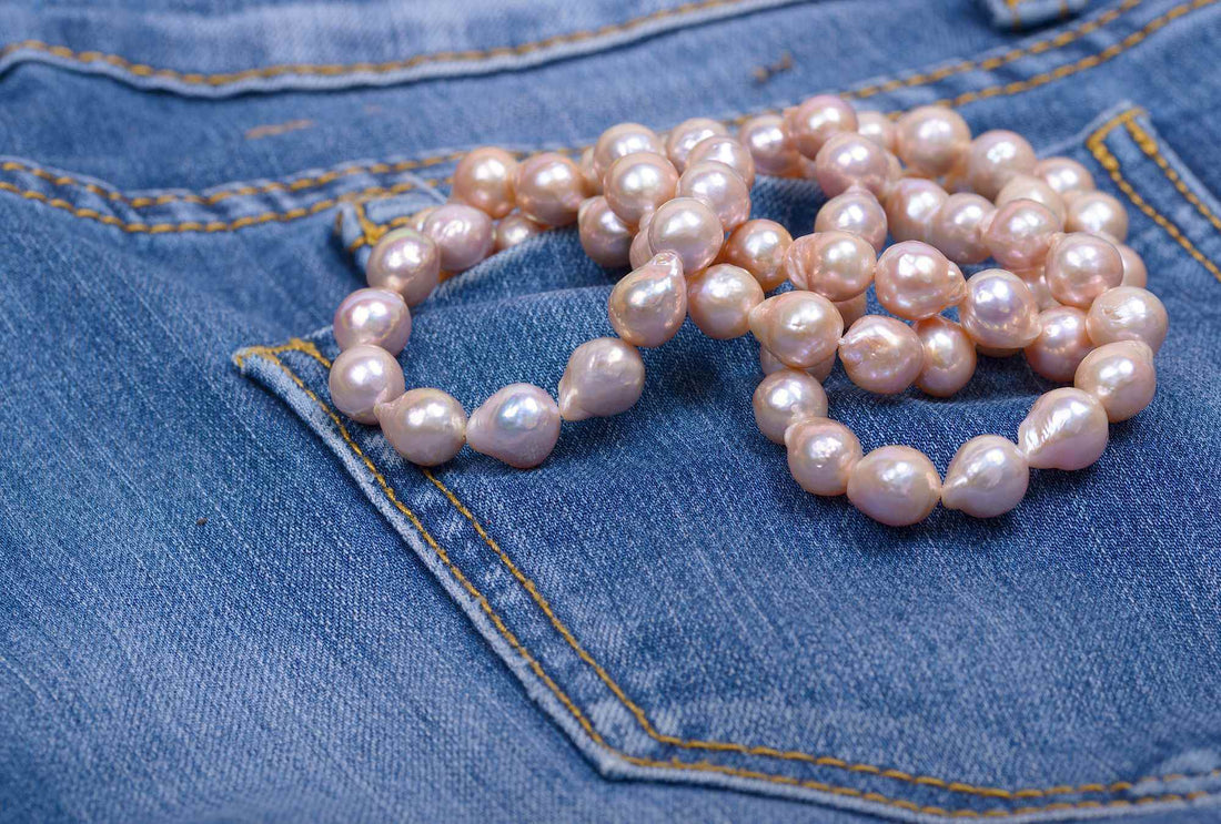 How to make an easy but elegant pearl bracelet - Beginner level