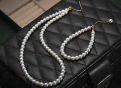 Which Is More Valuable: Black or White Pearls?