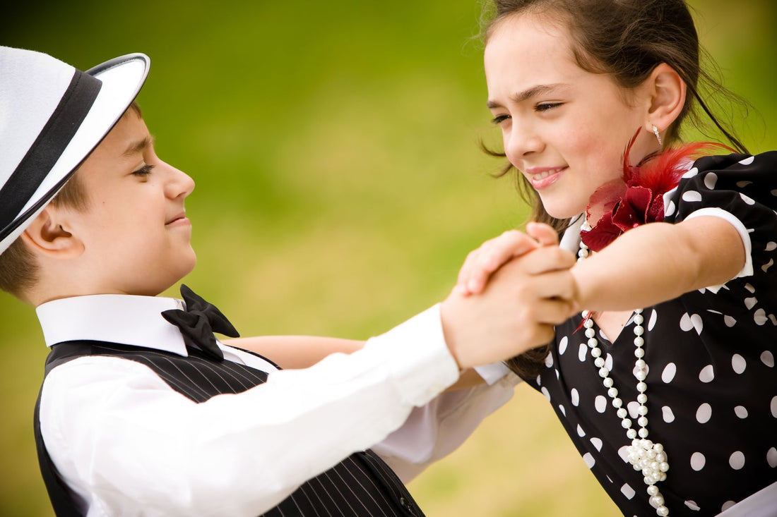 Brooches as Your Social Language