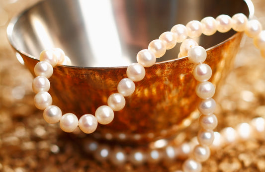 4 Tips for Keeping Your Pearl Jewelry Lustrous