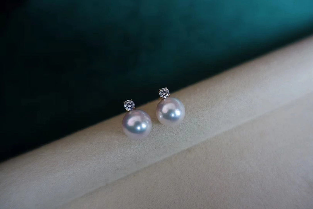 Akoya Flower Pearl Earrings with delicate floral design and classic white pearls, ideal for everyday timeless elegance.