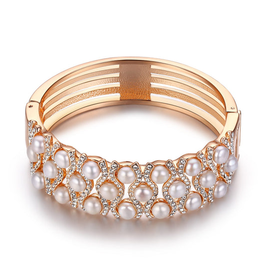 Golden Pearl Cuff - Timeless Pearl