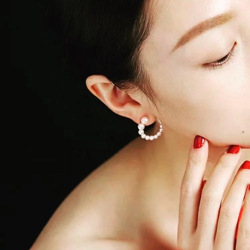 round-pearl-earrings