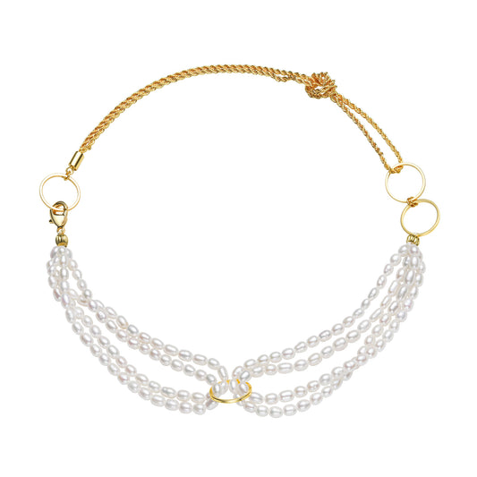 Contemporary Golden Rings Pearl Necklace