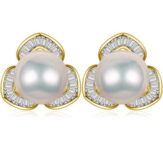 Mariposa Lily Pearl Studs Earrings