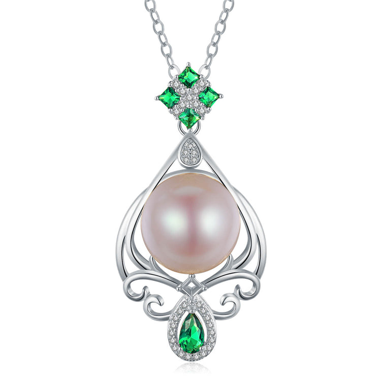 Lady Luck Edison Pearl Necklace