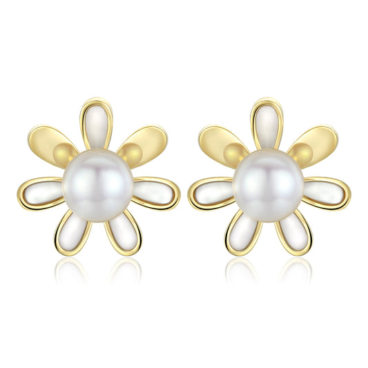 Llittle Daisy Edison Pearl Necklace & Earrings Gift Set