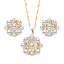 Elegant Freshwater Pearl Jewelry Set featuring soft, versatile freshwater pearls.