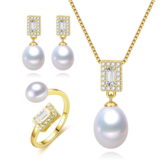Golden Times Pearl Earrings & Necklace & Ring Set