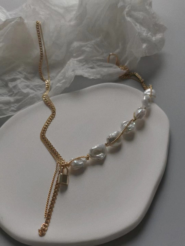 Modern Lock Cultured Freshwater Keshi Pearl & Baroque Pearl Necklace