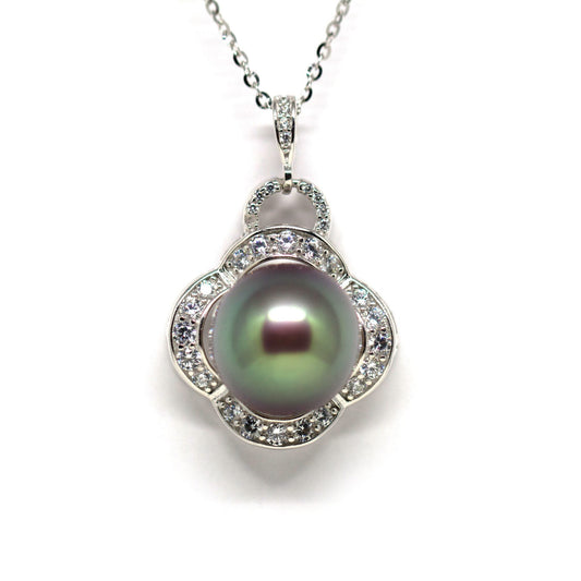 Elegant Lucky Clover Edison Pearl Necklace - Timeless Pearl