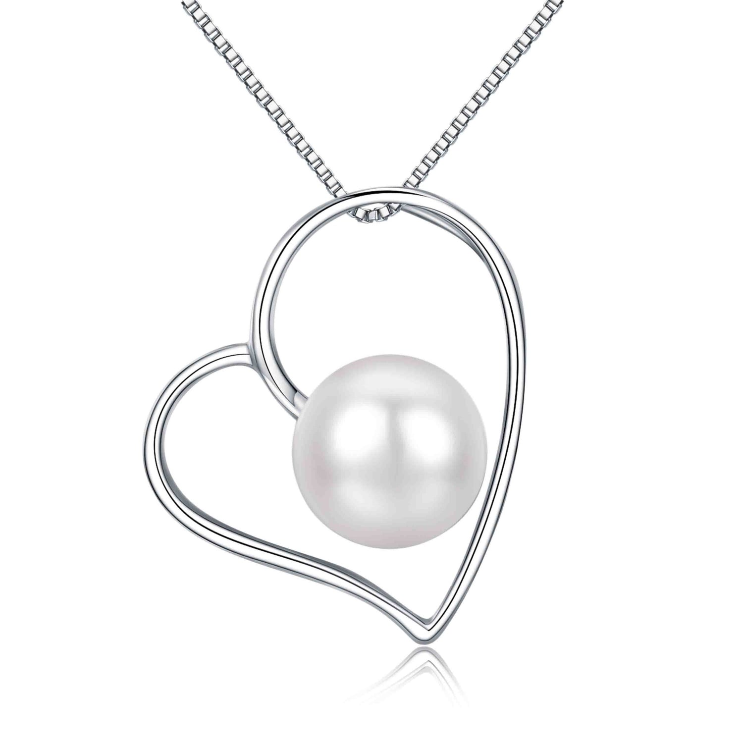 Center of Heart Pearl Necklace – Timeless Pearl