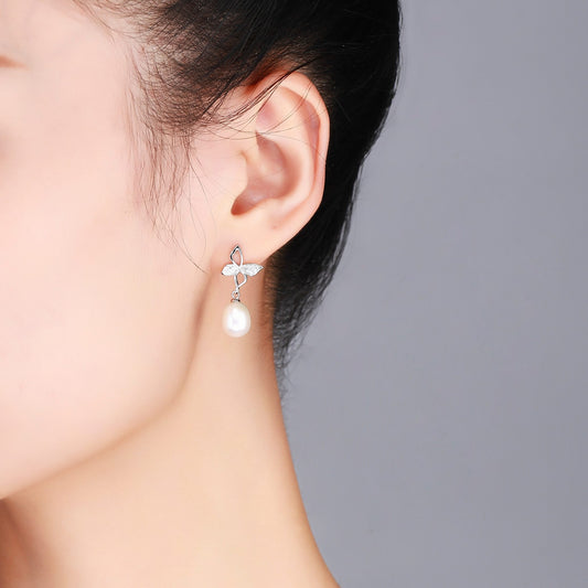 Shimmering Butterflies Pearl Earrings - Timeless Pearl