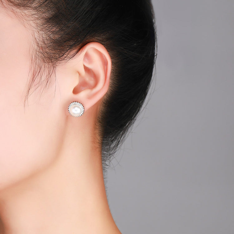 Sparkling sunflower pearl earrings - Timeless Pearl
