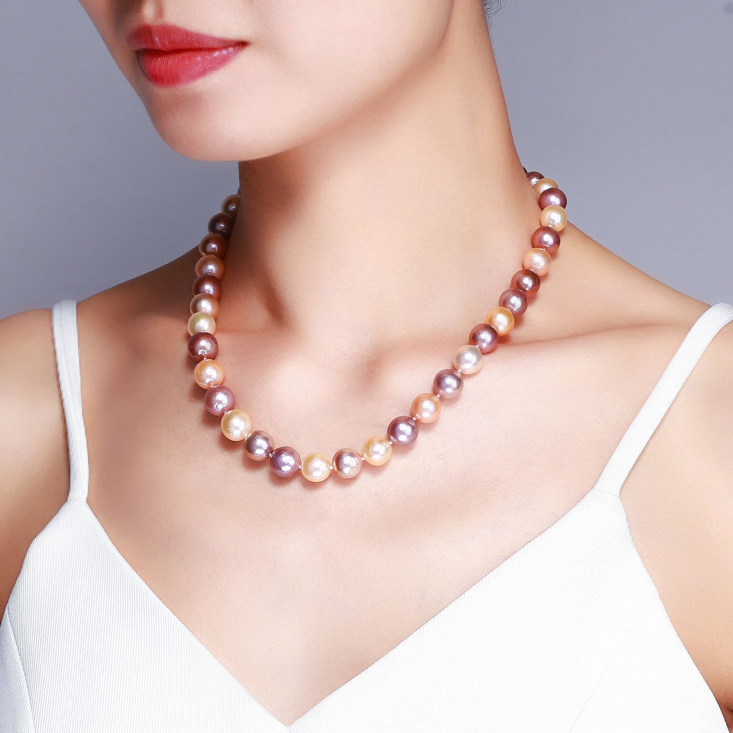 Women's Pearl Necklace - 6mm String of Pearls - JAXXON
