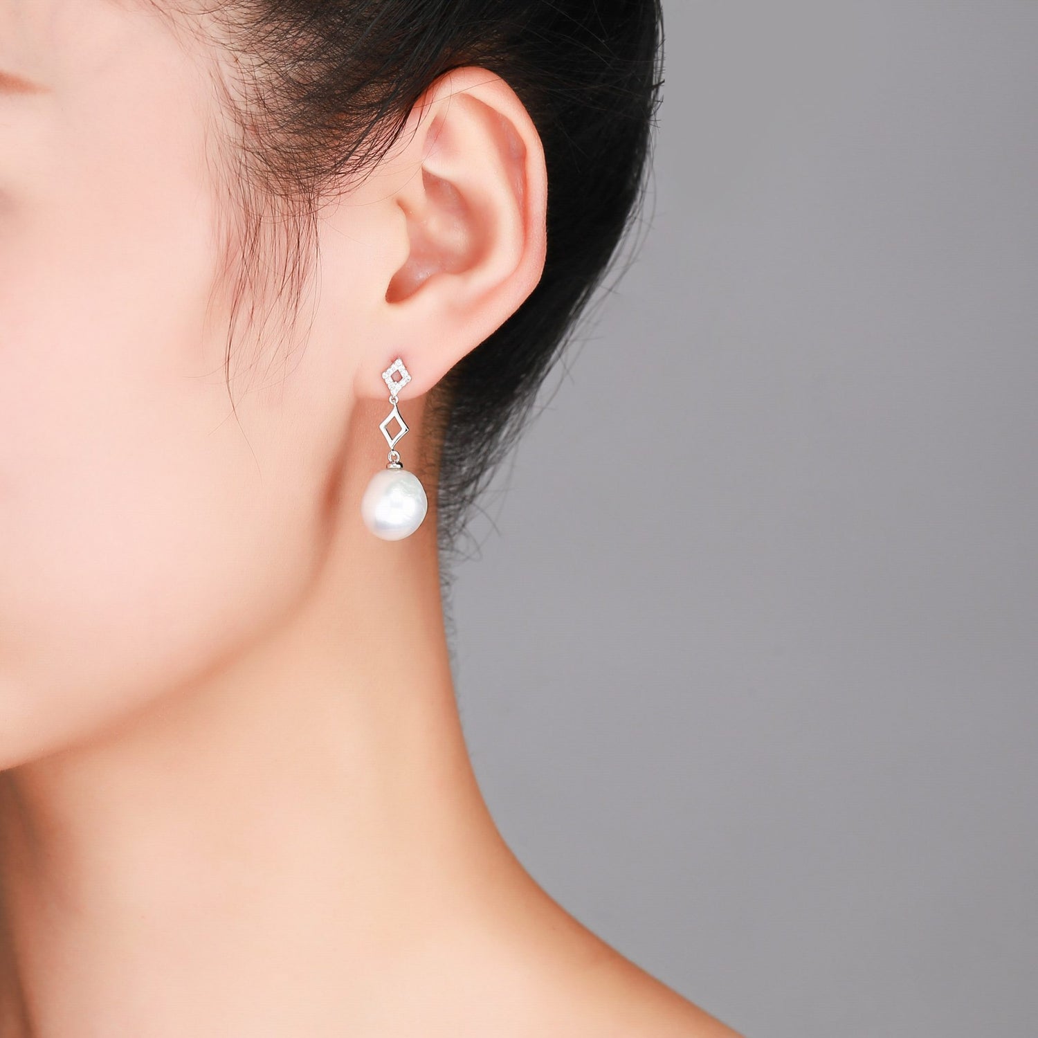 Diamond Drop Edison Pearl Earrings - Timeless Pearl