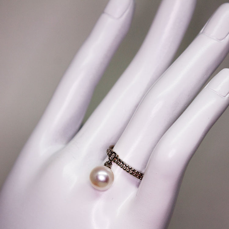 ANTIQUE SILVER PEARL RING - Timeless Pearl