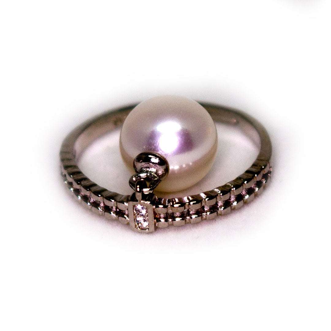 ANTIQUE SILVER PEARL RING - Timeless Pearl