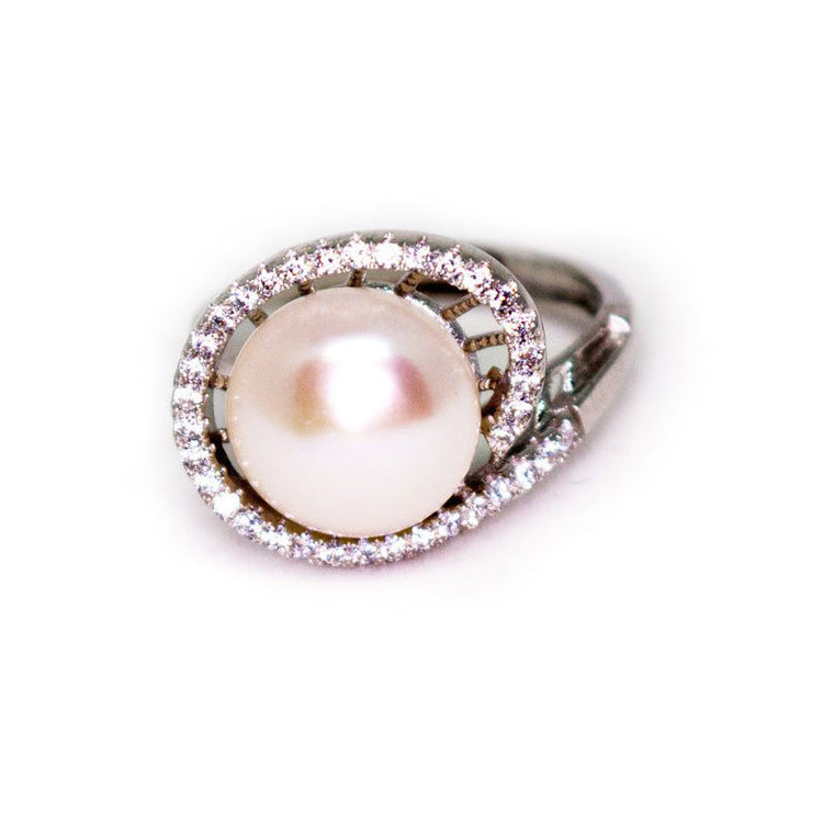 Circle Pearl Ring - Timeless Pearl