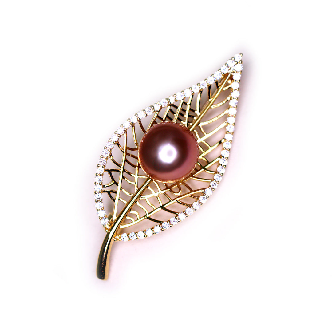 Golden Leaf Edison Pearl Brooch - Timeless Pearl