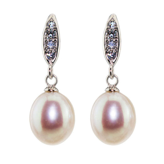 Elegant Drop Earrings - Timeless Pearl