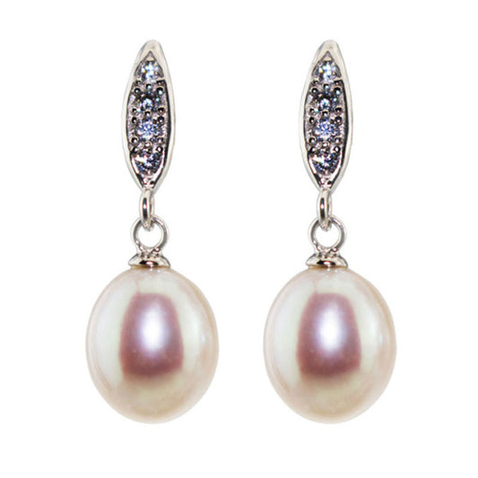 Elegant Drop Earrings - Timeless Pearl