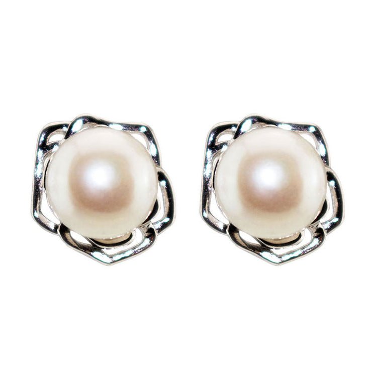 Rosebud Earrings - Timeless Pearl