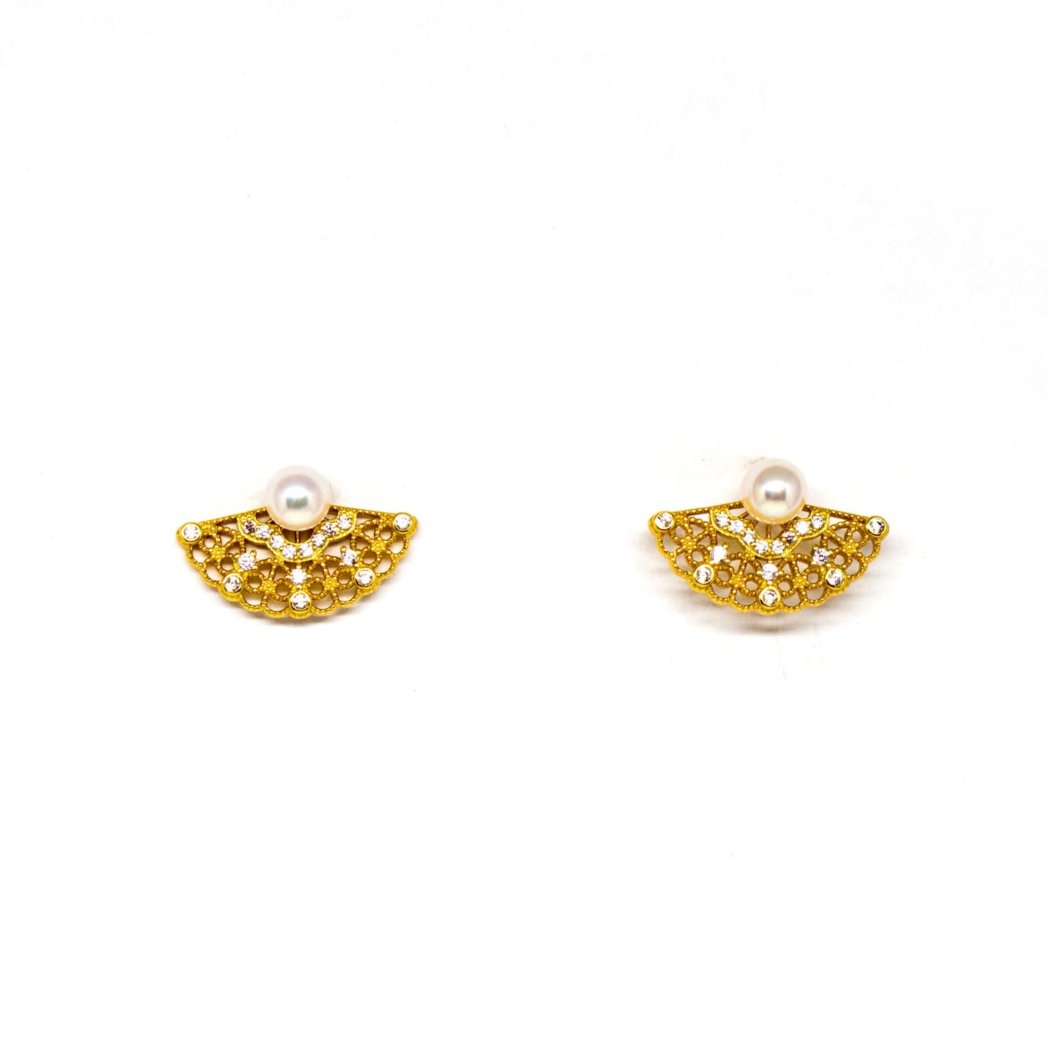 Carved Golden Fan Akoya Pearl Earrings - Timeless Pearl