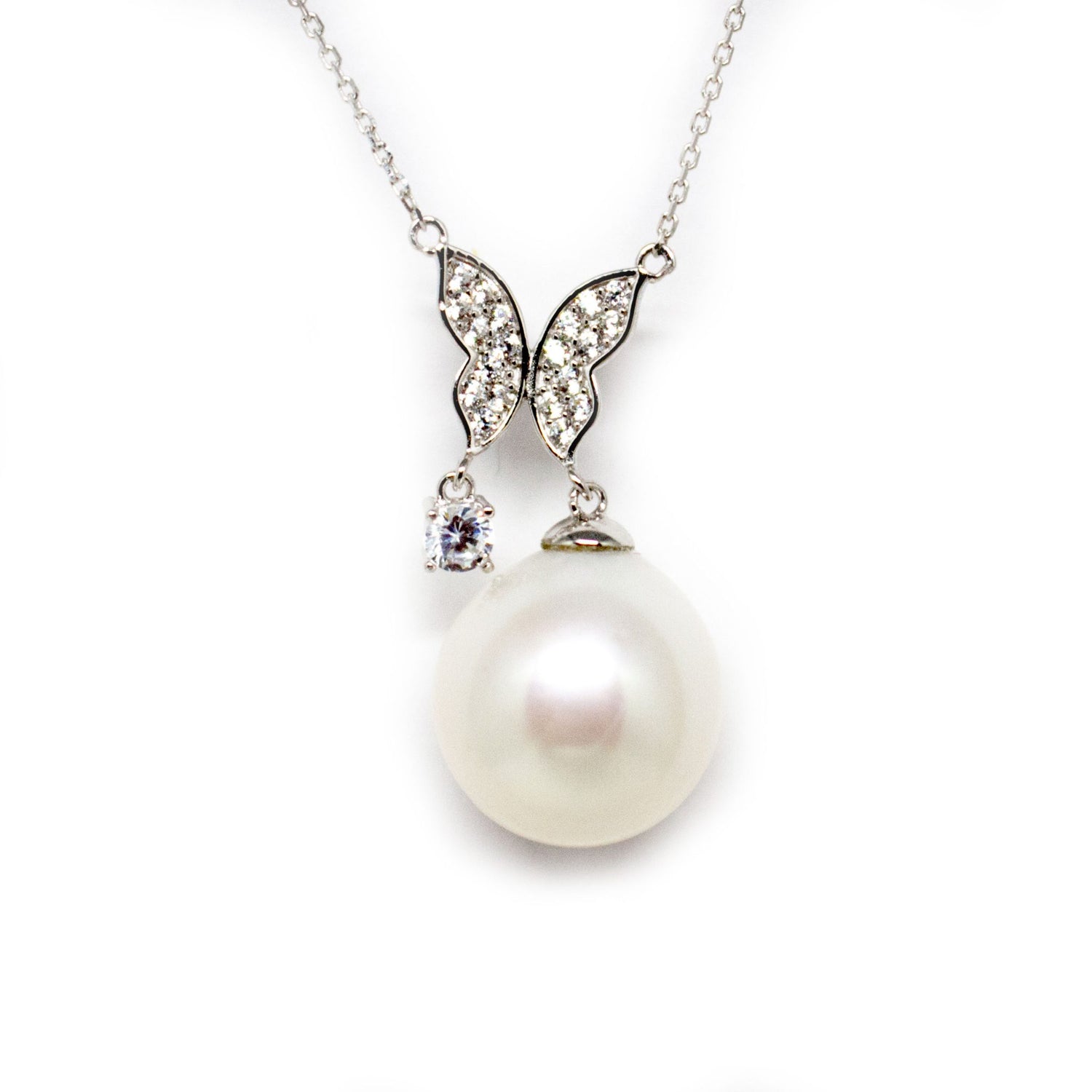 Staring Butterfly Edison Pearl Necklace - Timeless Pearl