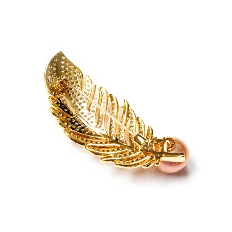 GOLDEN PLUME EDISON PEARL BROOCH - Timeless Pearl