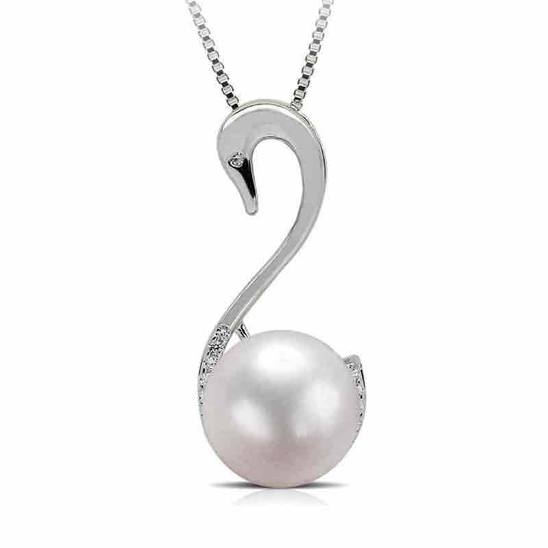 White Swan Pearl Necklace - Timeless Pearl