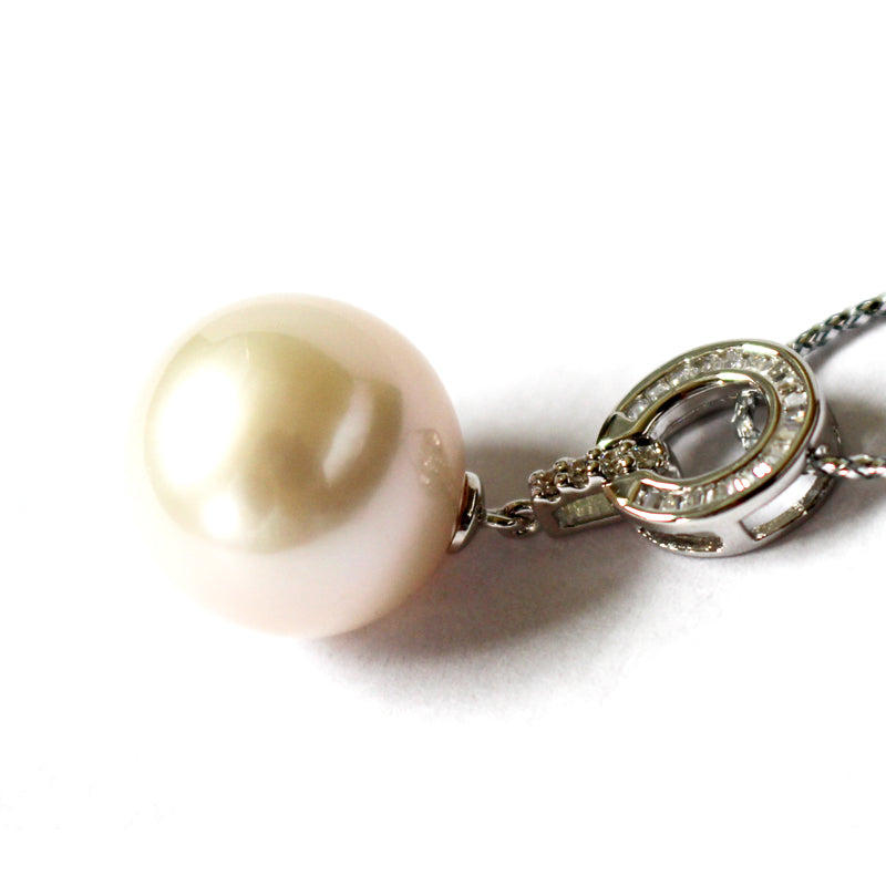 GIANT CIRCLE EDISON PEARL NECKLACE - Timeless Pearl